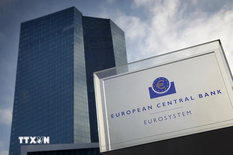 ECB chấm dứt kiểm soát hoạt động chia cổ tức của ngân hàng