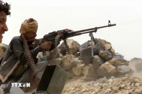 Quân đội Yemen giành lại quyền kiểm soát dãy núi chiến lược
