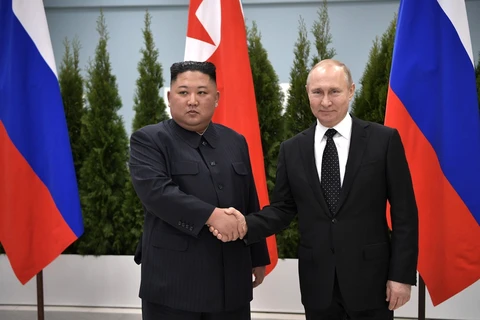Lãnh đạo Nga-Triều gửi điện mừng nhân giải phóng Bán đảo Triều Tiên