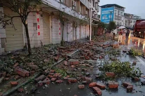 Động đất ở Trung Quốc: Tâm chấn ở độ sâu 10km, kích hoạt phản ứng khẩn