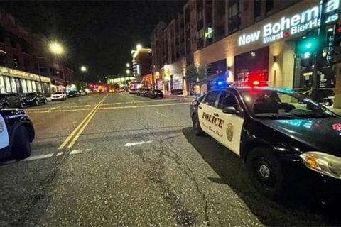 Mỹ: Xả súng trong quán bar tại Minnesota, ít nhất 15 người thương vong
