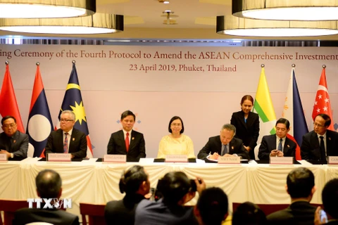 Chính phủ chính thức phê duyệt Hiệp định Thương mại Dịch vụ ASEAN