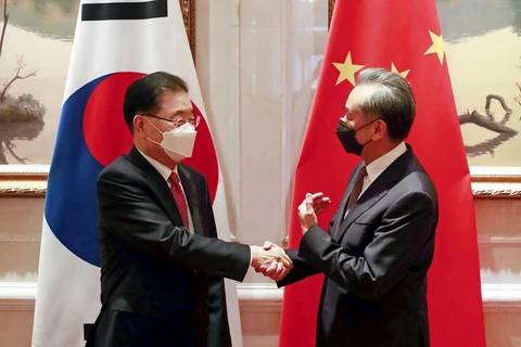 Ngoại trưởng Hàn-Trung thảo luận về kết thúc Chiến tranh Triều Tiên