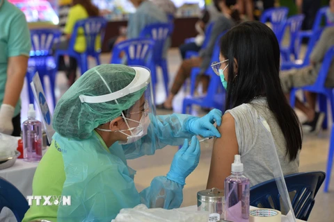 Dịch COVID-19: Thái Lan ghi nhận thêm 2 ca nghi nhiễm biến thể Omicron