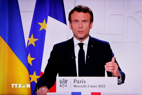 Tổng thống Pháp Emmanuel Macron công bố cương lĩnh tranh cử