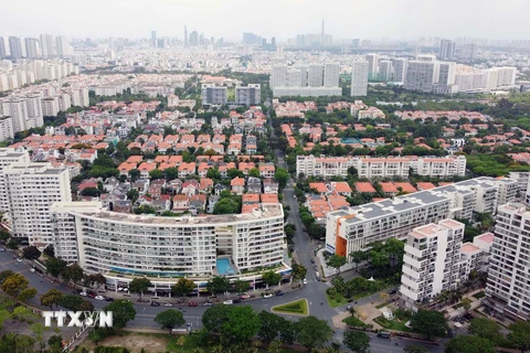 Vietnam Report công bố Top 10 công ty uy tín ngành bất động sản 2022