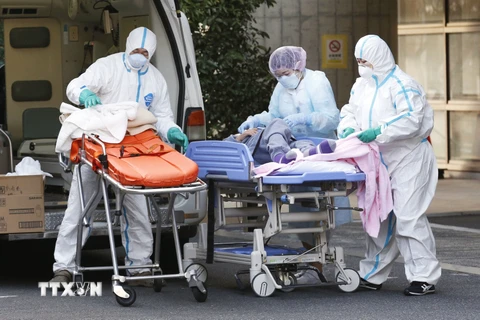 Nhật Bản: Khoảng 10% số người bị "COVID-19 kéo dài" sau khi ra viện
