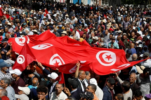 Tunisia: Hàng nghìn người biểu tình phản đối Tổng thống Saied