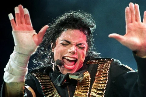 Sony rút 3 ca khúc của Michael Jackson khỏi các nền tảng streaming