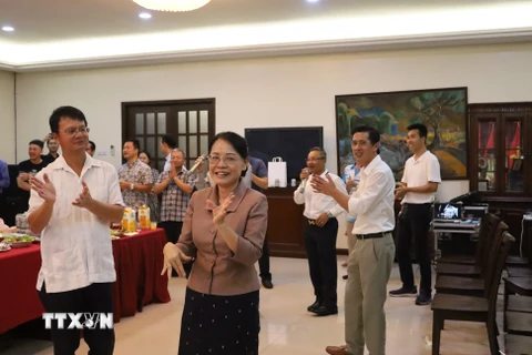 Giao lưu hữu nghị giữa Đại sứ quán Việt Nam và Lào tại Malaysia