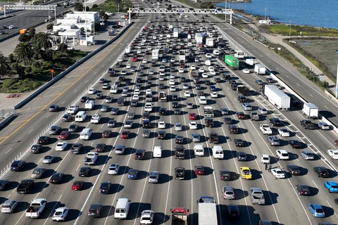 Mỹ: California hướng tới cấm bán ôtô chạy bằng nhiên liệu hóa thạch