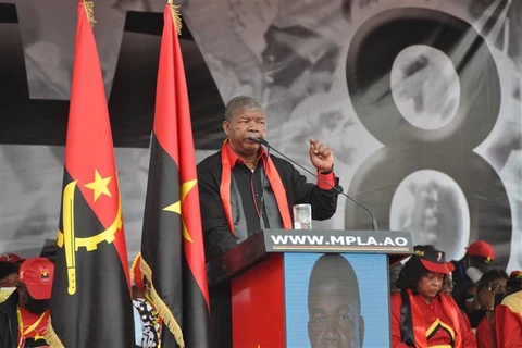 Tổng thống Angola Joao Lourenco phát biểu trong cuộc vận động tranh cử ở Luanda, ngày 20/8/2022. (Ảnh: AFP/TTXVN)