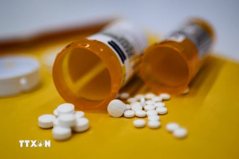 Ba nhà bán lẻ dược phẩm Mỹ chi 13,8 tỷ USD cho vụ kiện thuốc giảm đau