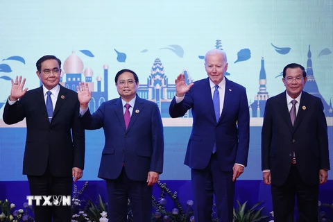 Thủ tướng dự Hội nghị ASEAN với đối tác Nhật Bản, Hoa Kỳ, Canada