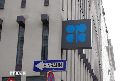 Giá dầu thế giới giảm trước thềm cuộc họp của tổ chức OPEC+