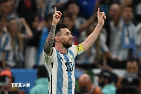 World Cup 2022: HLV Argentina không tiếc lời ca ngợi thủ quân Messi
