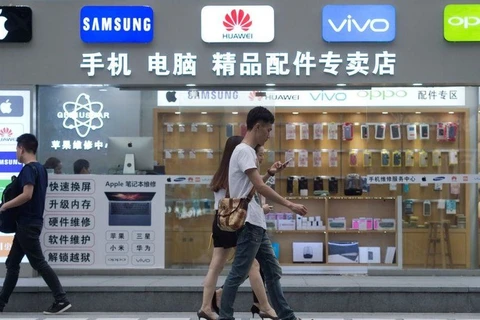 Trung Quốc: Doanh số bán smartphone giảm kỷ lục trong năm 2022