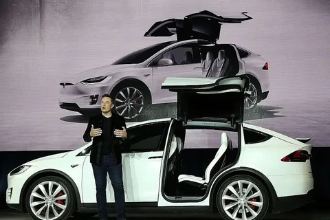 Người tiêu dùng háo hức chờ kế hoạch sản xuất xe Tesla giá rẻ