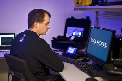 Cảnh sát Đức triệt phá mạng lưới tin tặc chuyên dùng mã độc tống tiền