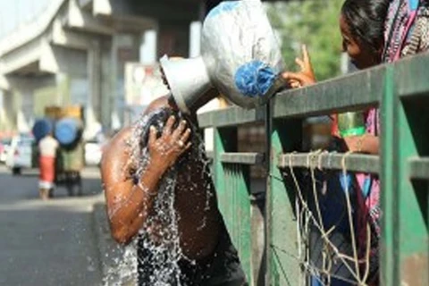 Thủ đô của Bangladesh ghi nhận ngày nóng nhất trong 58 năm qua