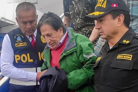 Cựu Tổng thống Peru Toledo bị dẫn độ về nước do cáo buộc tham nhũng