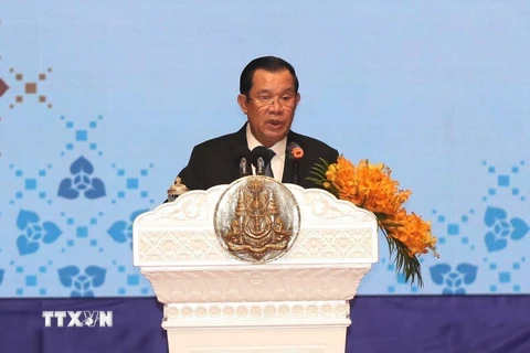 SEA Games 32: Thủ tướng Campuchia gặp mặt các vận động viên chủ nhà