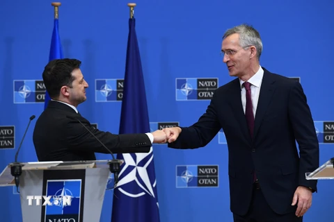 NATO tuyên bố sẽ tiếp tục chương trình hỗ trợ quân sự cho Ukraine