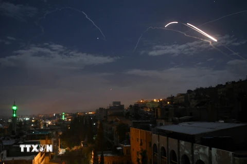 Quân đội Israel tiến hành không kích nhiều mục tiêu tại Syria