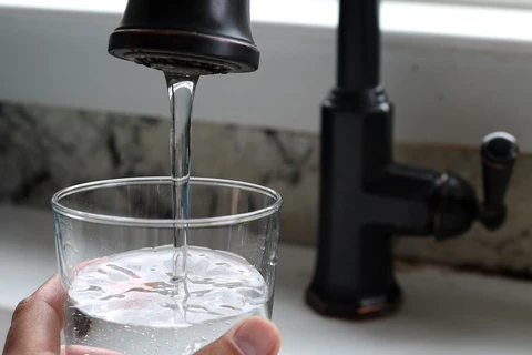 Gần một nửa lượng nước máy ở Mỹ nhiễm "hoá chất vĩnh cửu" độc hại