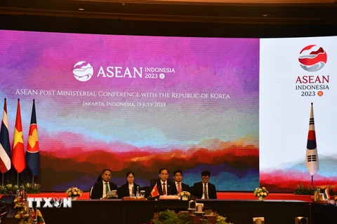 Bộ trưởng Bùi Thanh Sơn đồng chủ trì Hội nghị ASEAN-Hàn Quốc