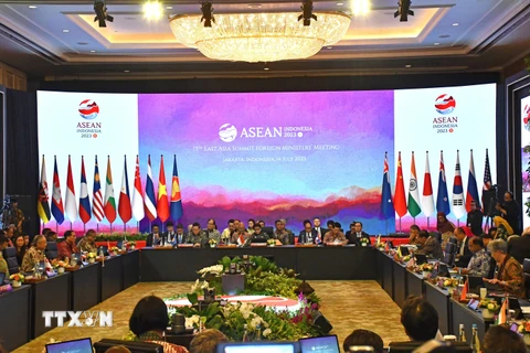 AMM-56: Bộ trưởng Bùi Thanh Sơn dự Hội nghị EAS và PMC ASEAN-Hoa Kỳ