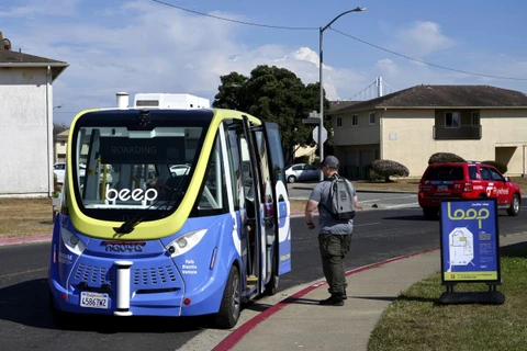 Mỹ: San Francisco ra mắt dịch vụ xe buýt không người lái miễn phí