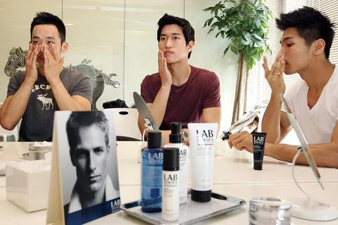 Ngành mỹ phẩm Hàn Quốc tăng cường khai thác phân khúc cho nam giới