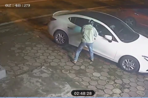 Vĩnh Phúc: Bắt nhóm đối tượng chuyên đập kính ôtô để trộm tài sản