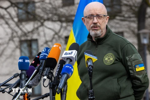 Quốc hội Ukraine thông qua quyết định bãi nhiệm Bộ trưởng Quốc phòng