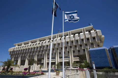 Ngân hàng trung ương Israel lần đầu bán ngoại tệ để ổn định thị trường