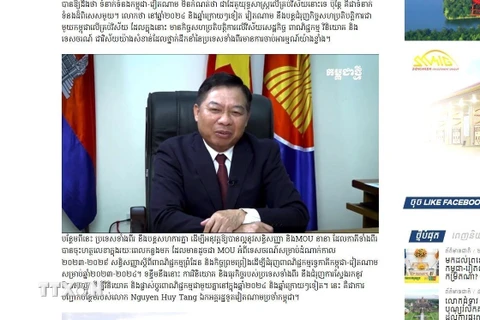 Trong bài viết, báo Kampuchea Thmey đăng tải hình ảnh và dẫn lời Đại sứ Việt Nam tại Vương quốc Campuchia Nguyễn Huy Tăng. (Ảnh: TTXVN phát)