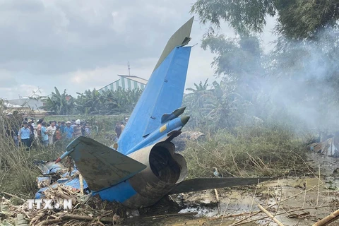 Hình ảnh hiện trường vụ máy bay huấn luyện quân sự Su-22 rơi ở Quảng Nam