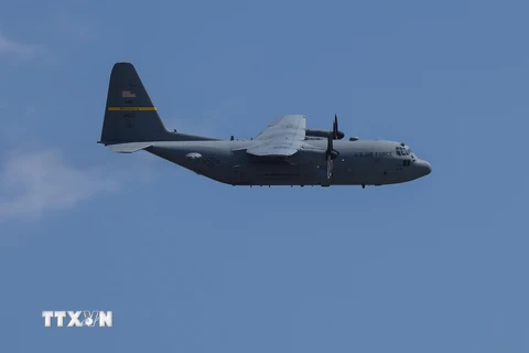 Máy bay vận tải quân sự C130 Hercules của Mỹ. (Ảnh: AFP/TTXVN)