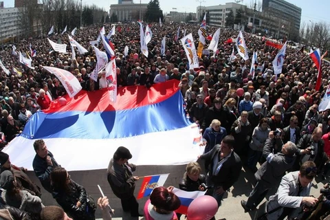 [Video] Nga đề xuất các phe phái Ukraine đối thoại dân tộc