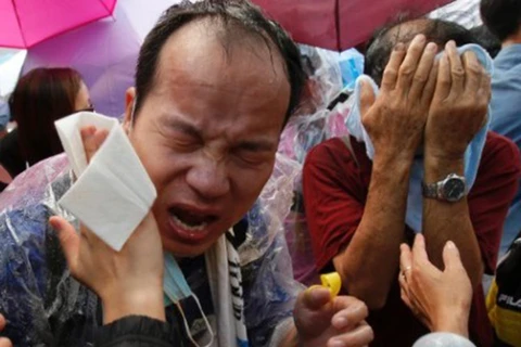 [Video] Trưởng Đặc khu Hong Kong kêu gọi người biểu tình giải tán