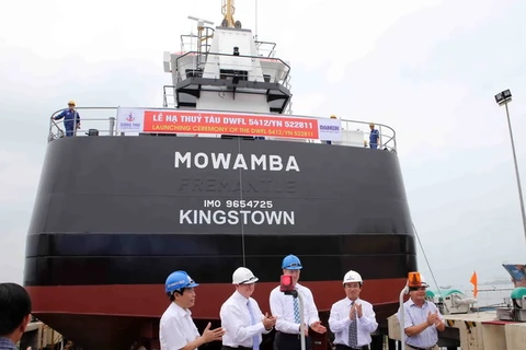 Đà Nẵng: Bàn giao tàu chở dầu cho khách hàng Australia