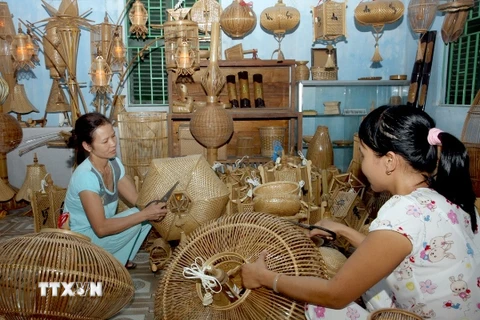 Hơn 300 gian hàng tham dự Hội chợ làng nghề Việt Nam lần 10