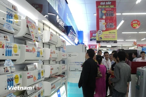 Khai trương siêu thị điện máy có quy mô lớn nhất Quảng Ninh 