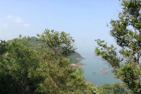 Quảng Ninh: Ba bãi biển đẹp và hoang sơ không nên bỏ qua 
