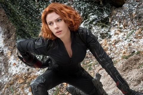 Scarlett Johansson vác bụng bầu đóng “Avengers: Age of Ultron”