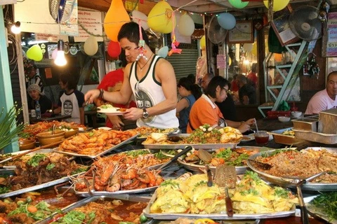 Bangkok nổi tiếng với các món ăn đường phố. (Nguồn ảnh: Business Insider)