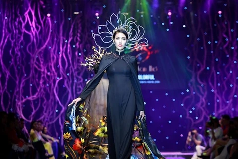 Lan Khuê, top 11 Hoa hậu Thế giới 2015. (Ảnh: Thuận Ngân)