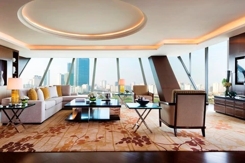 Phòng khách có thiết kế sang trọng, hiện đại. (Nguồn ảnh: JW Marriott Hanoi)
