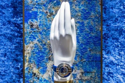 Tác phẩm đồng hồ được trưng bày trong sự kiện ra mắt tại Hong Kong. (Nguồn ảnh: Miluxe)
